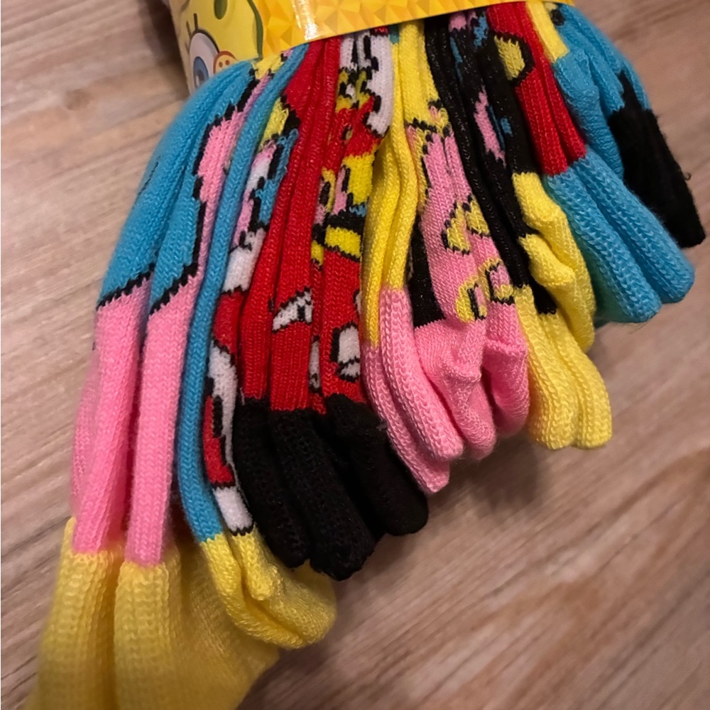 SpongeBob socks bundle - Picture 5 of 14